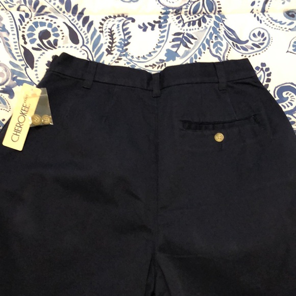 NWT Cherokee Bermuda Shorts - Picture 4 of 9
